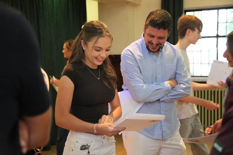 Silcoates School celebrates Strong GCSE results